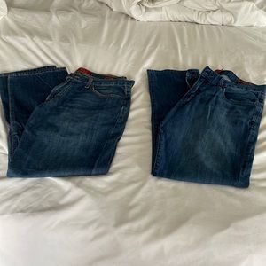 2pair Lucky jeans